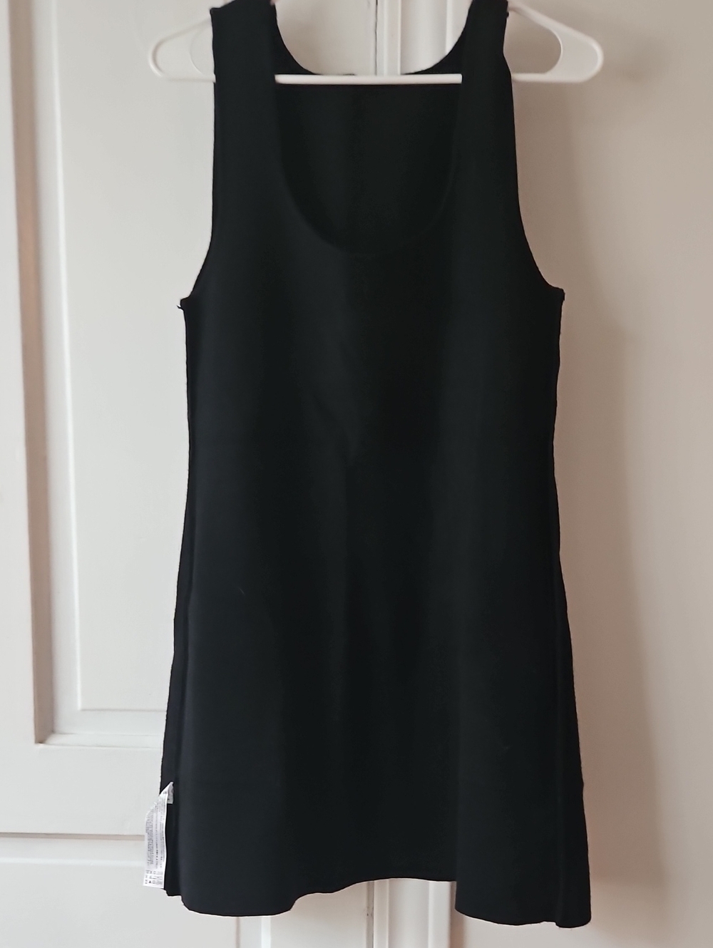 ZARA Classic Black Sleeveless Shift Dress
